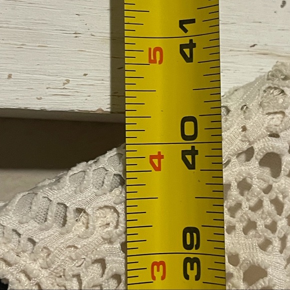 Emma & Michelle - cream crochet dress - Picture 6 of 7